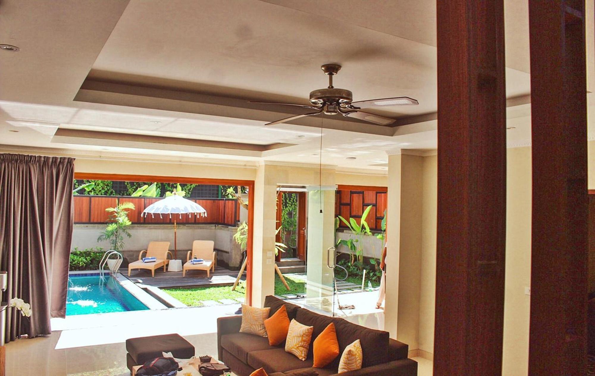 Kubu Gwk Resort Jimbaran Chambre photo