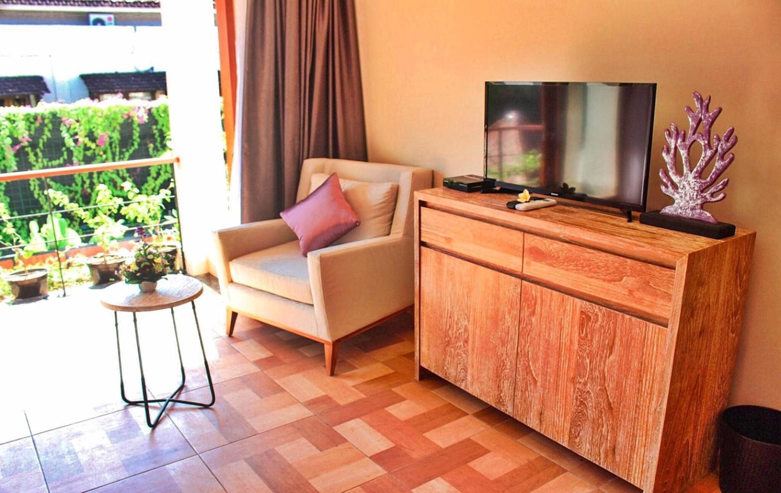 Kubu Gwk Resort Jimbaran Chambre photo